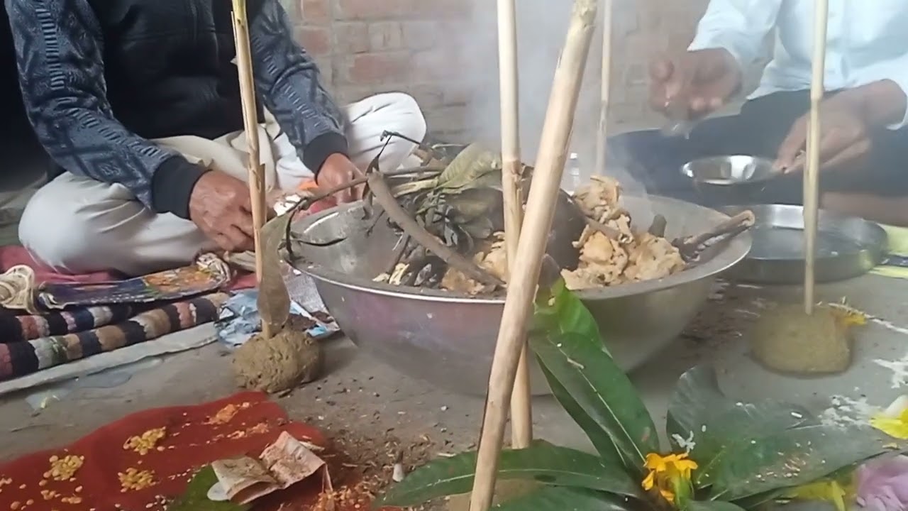 कथा और हवन भगवान का
