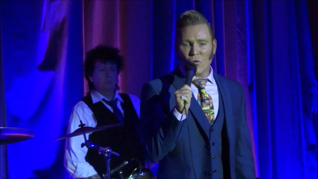 GORDON HENDRICKS  live @ Forum Theatre/Hanley