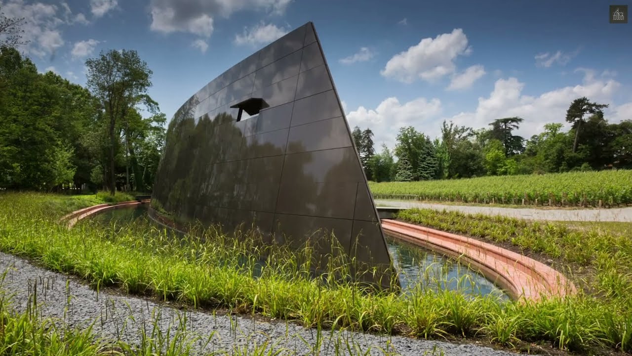 Château Les Carmes Haut-Brion: A Modern Wine Cellar Masterpiece