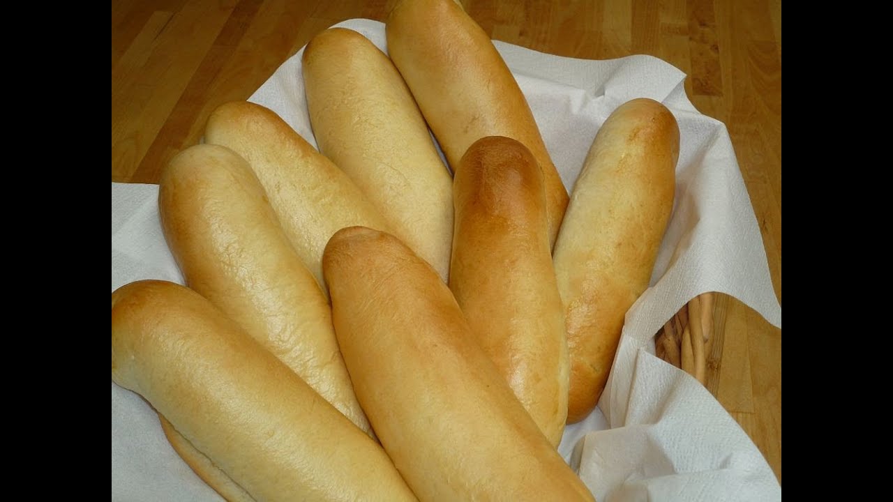 Hot Dog Buns (Hot Dog-Brötchen)