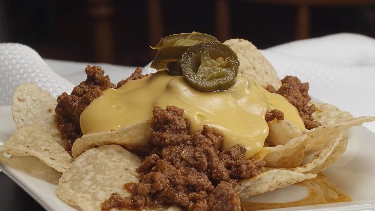 Classic Stadium Nachos-Ish