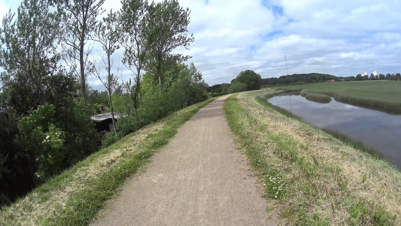 [4K]  En gåtur langs Resen Strand og Skive Havn og over og Langs Karup å   4K Video