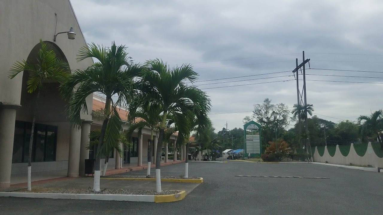 Angel's Plaza | Jamaica
