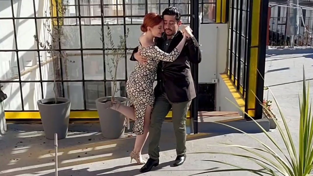 Milonga de los Fortines danced by Alejandro Beron and Kelly Lettieri in Buenos Aires