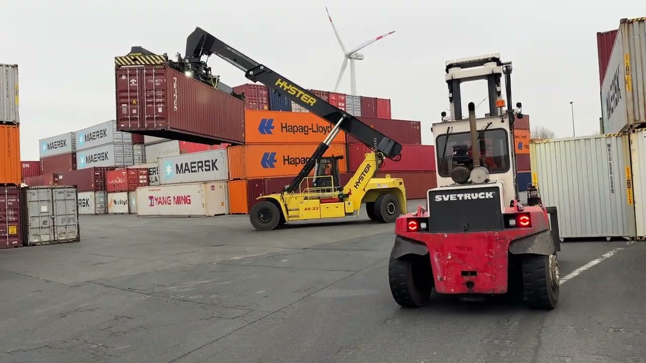 D4172 Hyster RS46 33XD 62 Reachstacker from 2022 with low hours