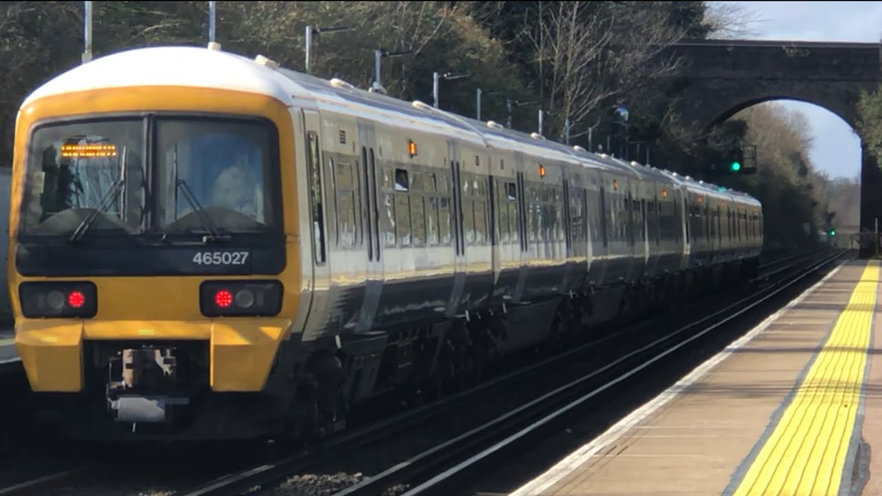 Trains at: Swanscombe, NKL, 13/03/22