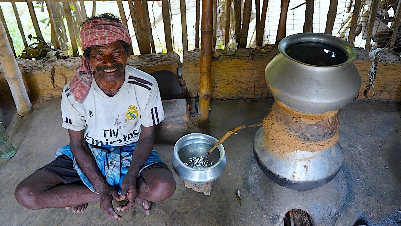 MAHUYA WINE | Tribal Traditional System Cooking Dry Mahuya Flower Wine | Village Cooking Review