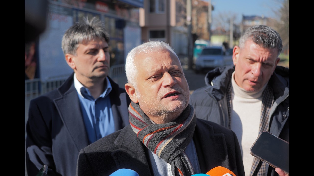 Дечев: Взели сме нужните мерки за сигурност заради започналия военен конфликт в Близкия изток