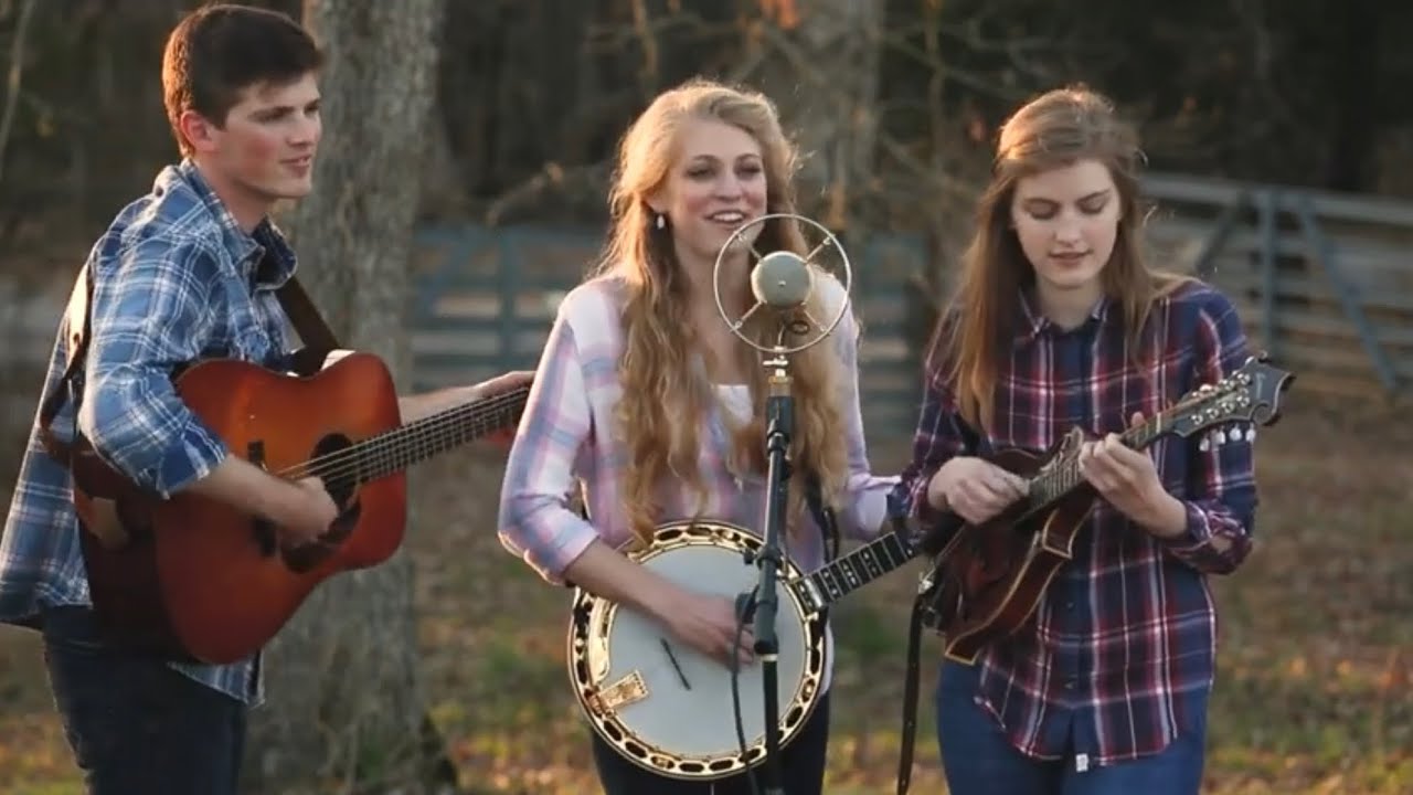 Carolina in the Pines - The Petersens (LIVE)