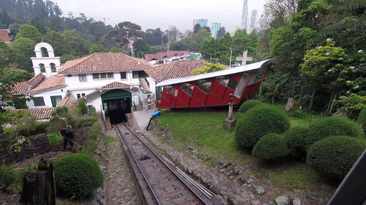 Funicular Monserrate Bogota Colombia (full ride up) ... shocking !! almost fatal gopro collision