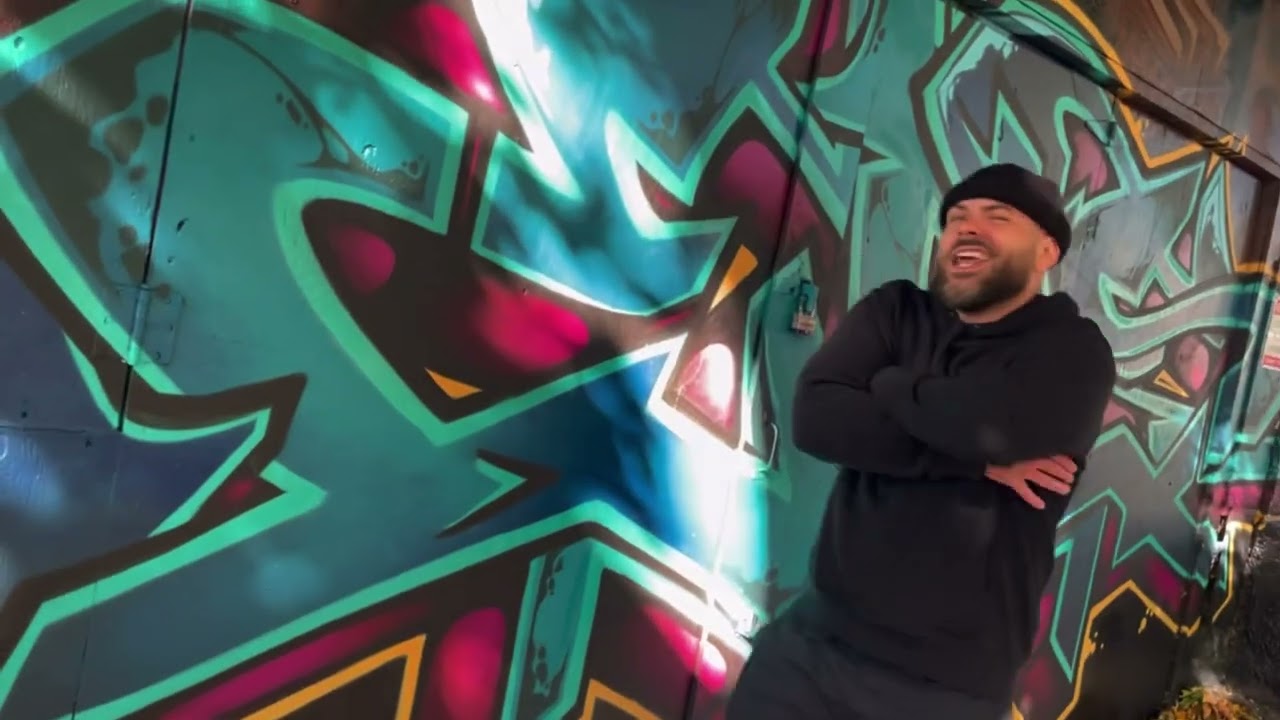 Lo Que Fue Yo! HIS Hypeman Stract x The Apologist