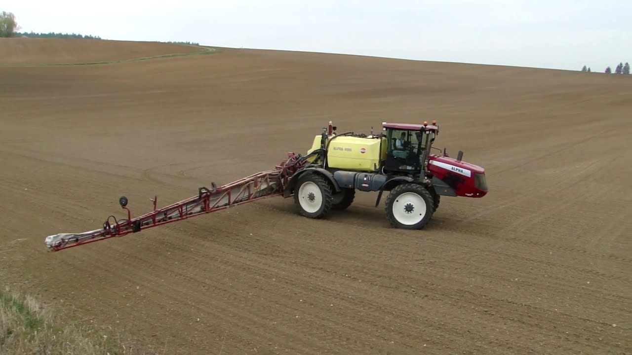Hardi Alpha Evo EcoDrive při postřiku cukrové řepy