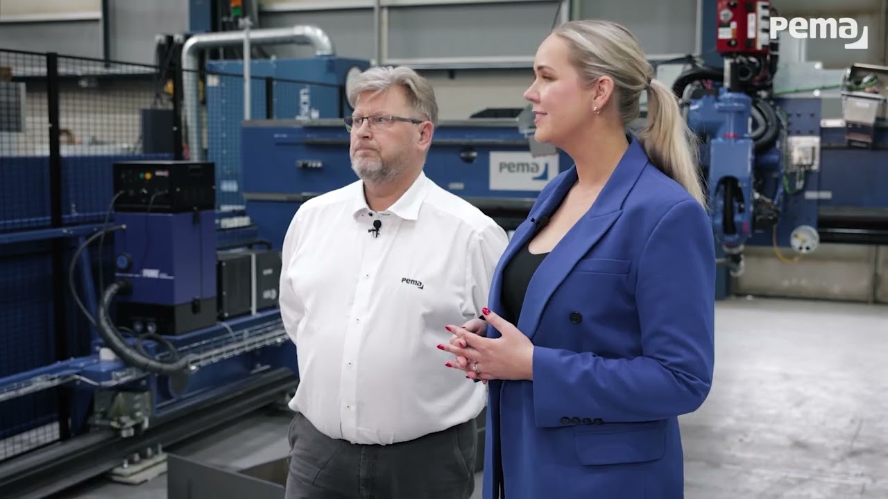 PEMA VRWP-C Walkaround | Compact robot welding solution for micro-panel production