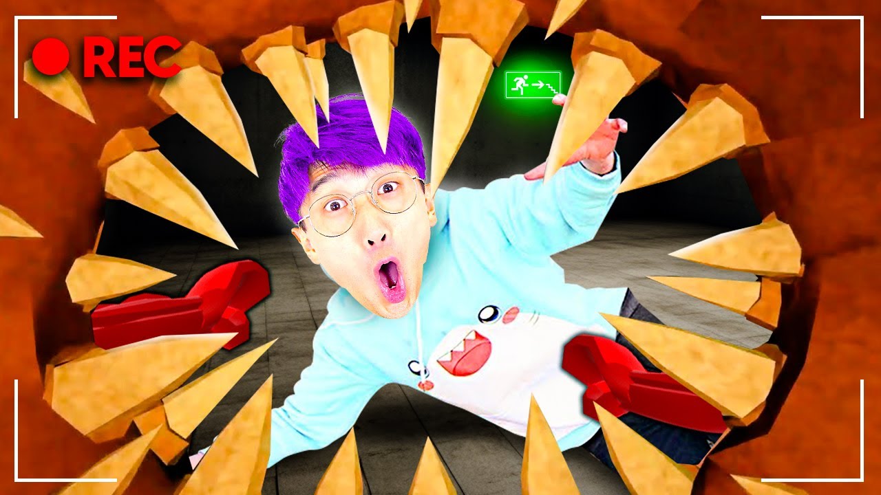 Играю за монстров DOORS и пугаю друга!? (Самый смешной пранк!)