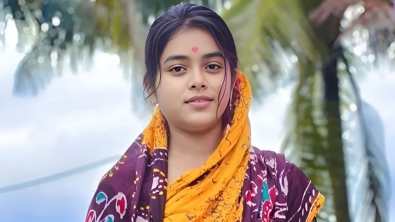 এক উ_দার মনের দোকানদার। নি/জের উপহার নি/জে না নিয়ে অ*ন্য*কে দিতে বললেন তিনি—এটাই তো ব/ড় মনের প*রিচয়।