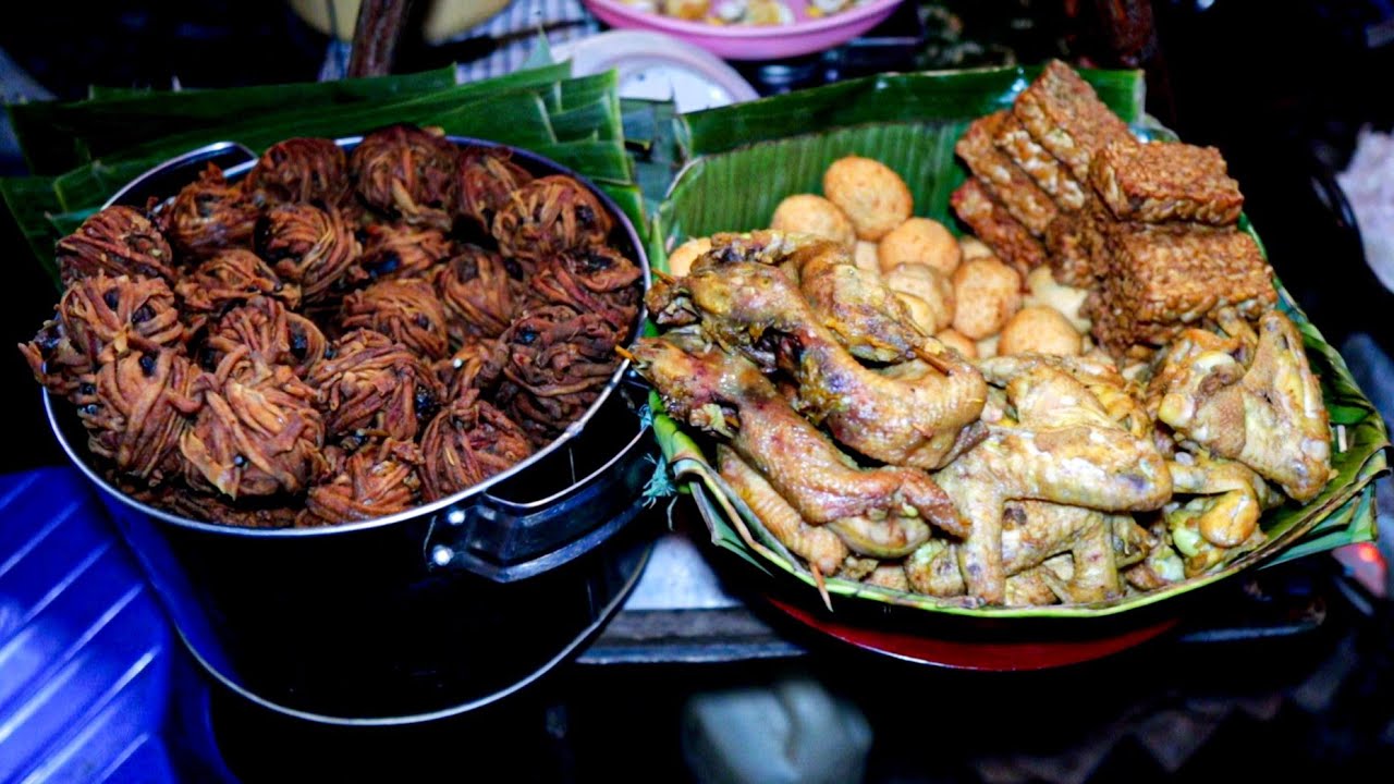 SEKALI MASAK 80 PORSI LEBIH, JUALAN DARI TAHUN 1959 NASI RESEK PAK MAN KOTA MALANG