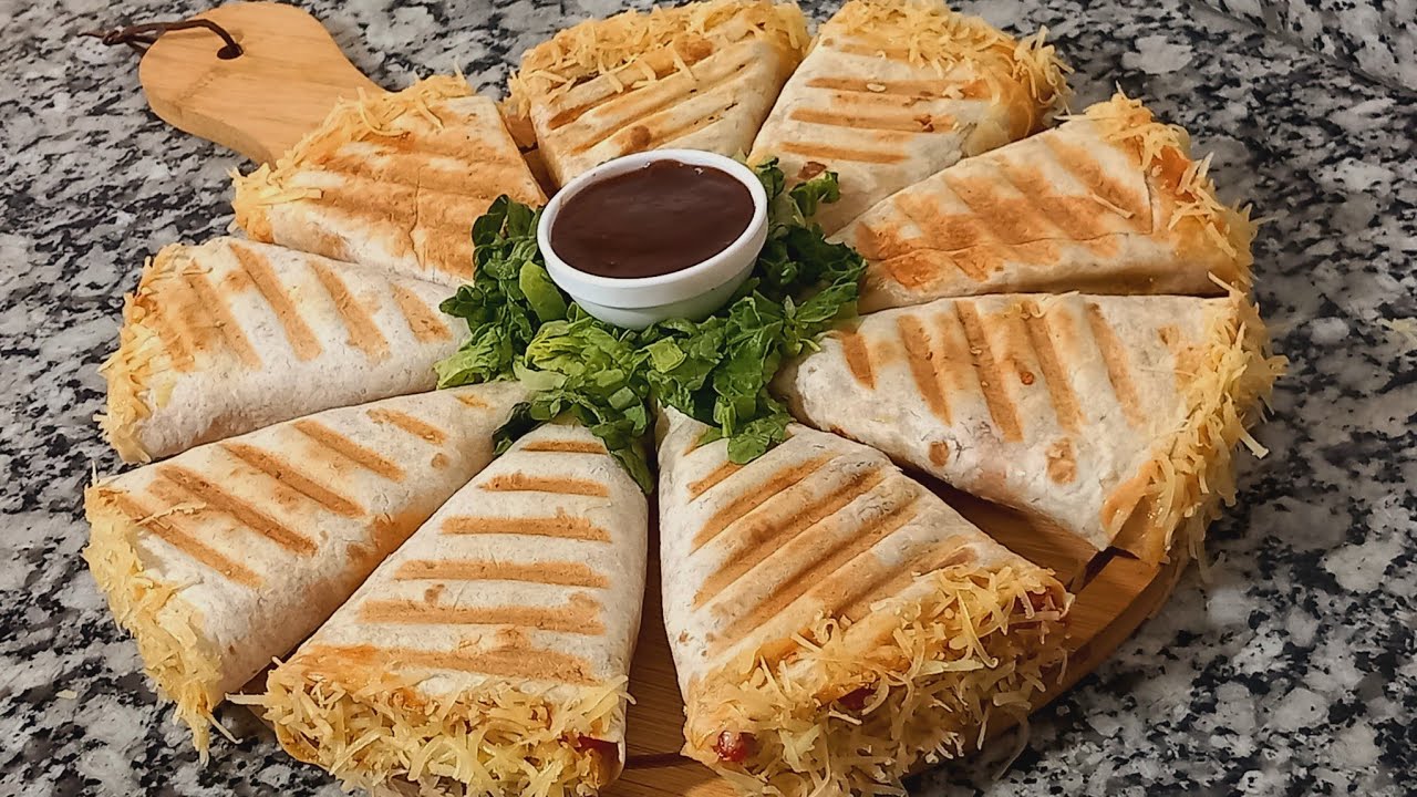 كورني مالح بخبز التورتيلا بحشوة سهلة وبنينة كيوجد في دقائق