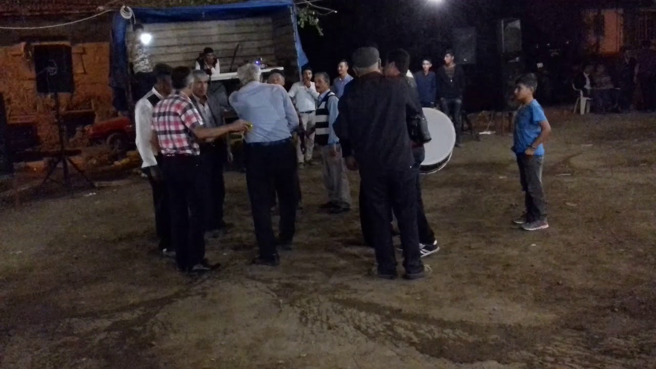 Yozgat (Yöresi ) Hoş bilezik & Çekirge  halayı   Kadışehri / Dikmesöğüt  köyü # part 5