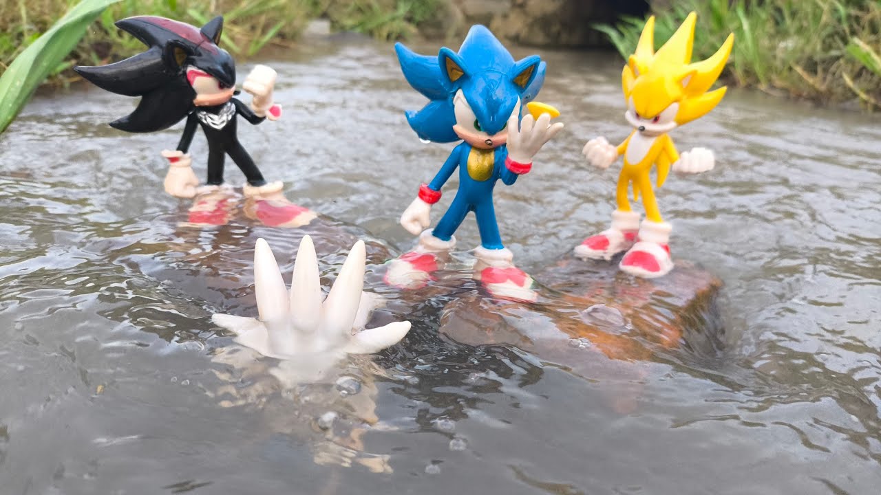 Sonic the hedgehog action figure :Sonic/knukles/Super sonic/Prime/Jaks/Were hog/Tails/Super shadow