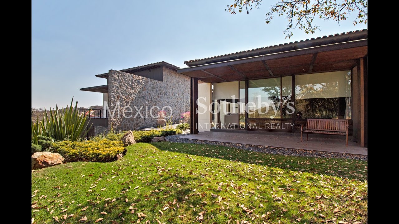 Mansión Real de Valle Escondido
