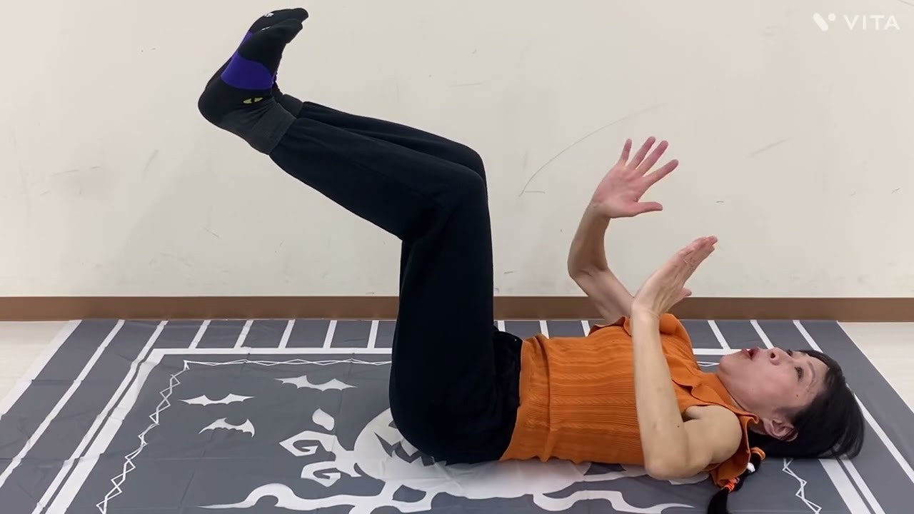 トレーニングの秋❗️美味しく食べてしっかり筋トレ⤴︎《初級》ガンバルぞー‼️