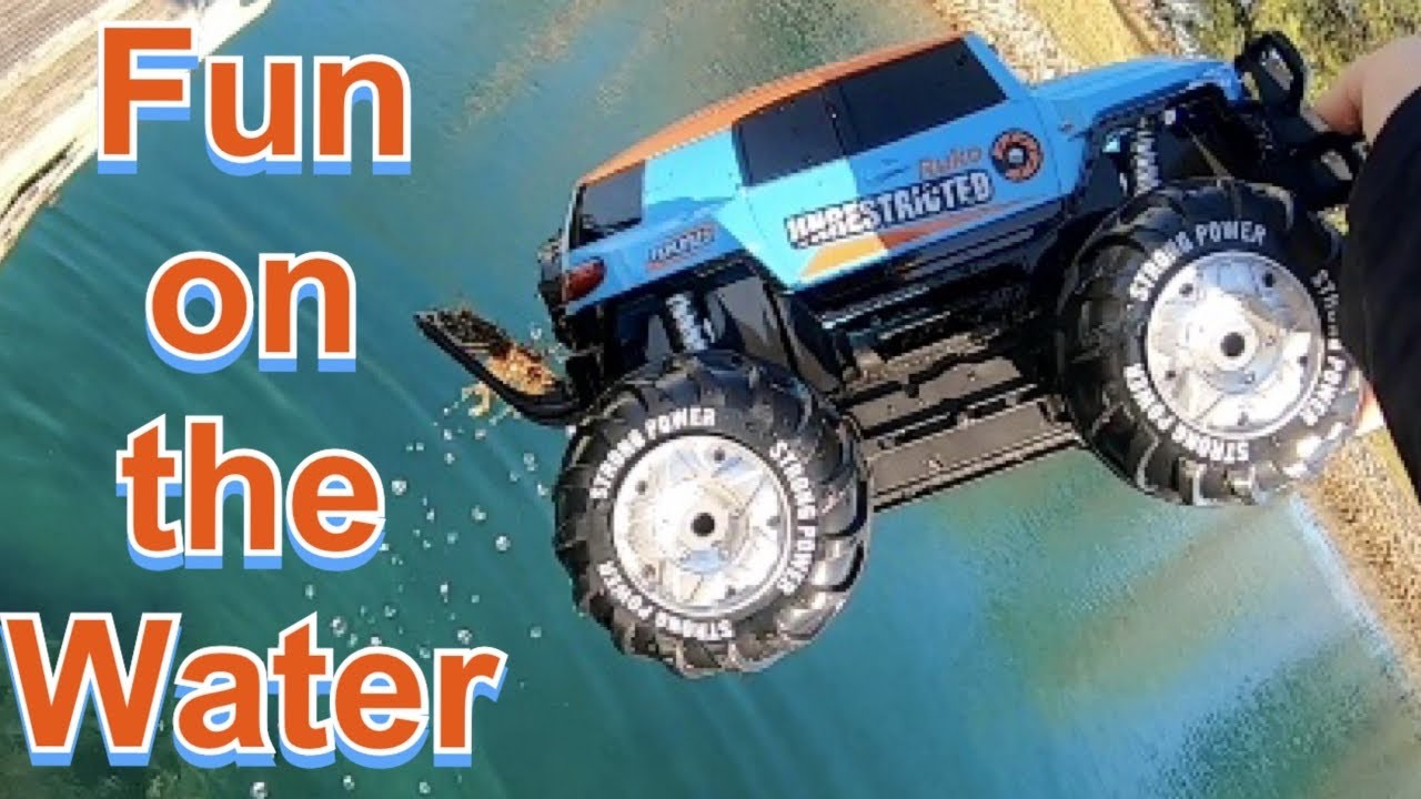 Ruko 1601AMP 1/10 Scale Waterproof Amphibious RC Car Review from Amazon