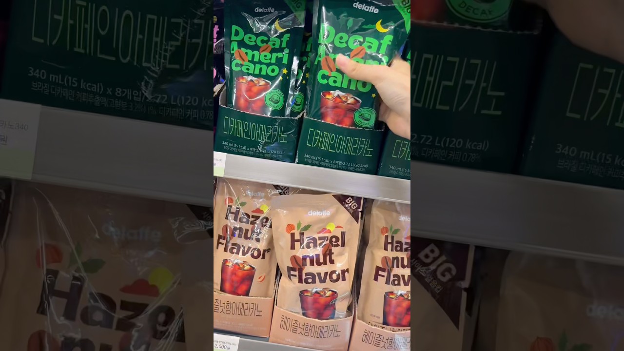 korean convenient store but HAN RIVER EDITION🇰🇷 #koreanconveniencestore #hanriver #viral