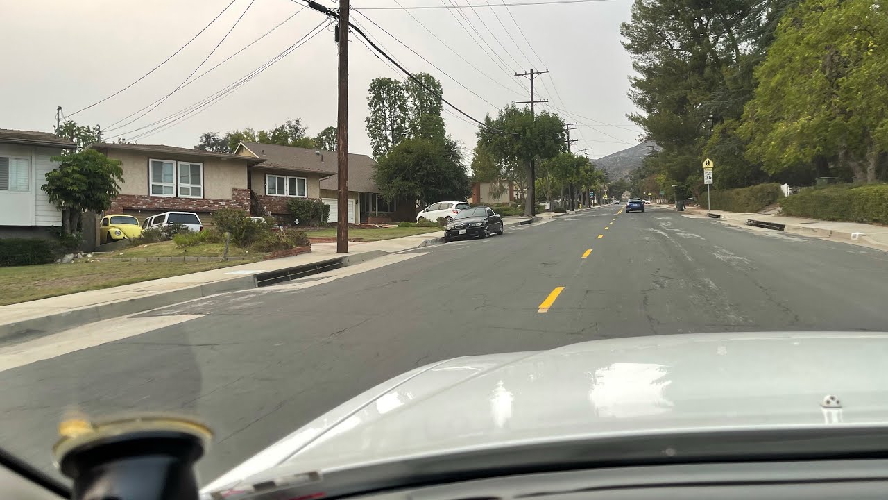 1998 Lexus LS400 driving to work