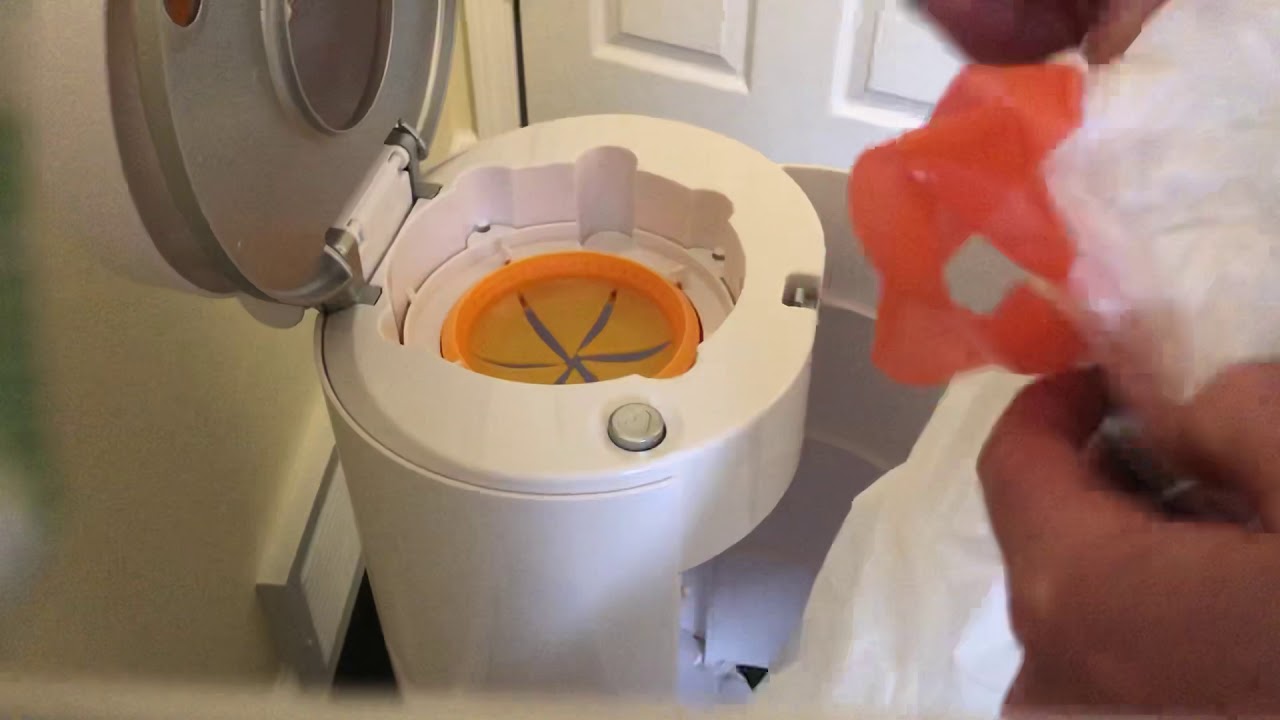 Munchkin Diaper Pail Hack - use regular trash bags (Diaper Genie)
