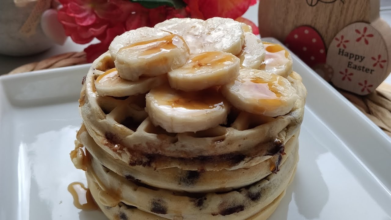 Waffles with chocolate chips 
