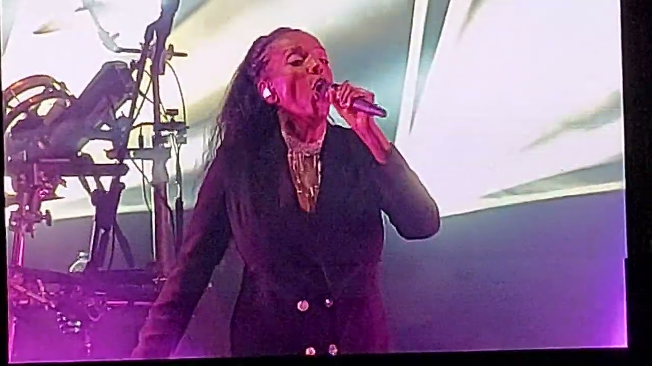 Duran Duran - Come Undone HD (Live@: La Prima Estate - Lido di Camaiore 23.06.2022)