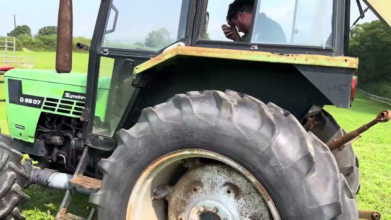 Deutz Farr D 6807 4x4 tractor for sale cheap and cheerful