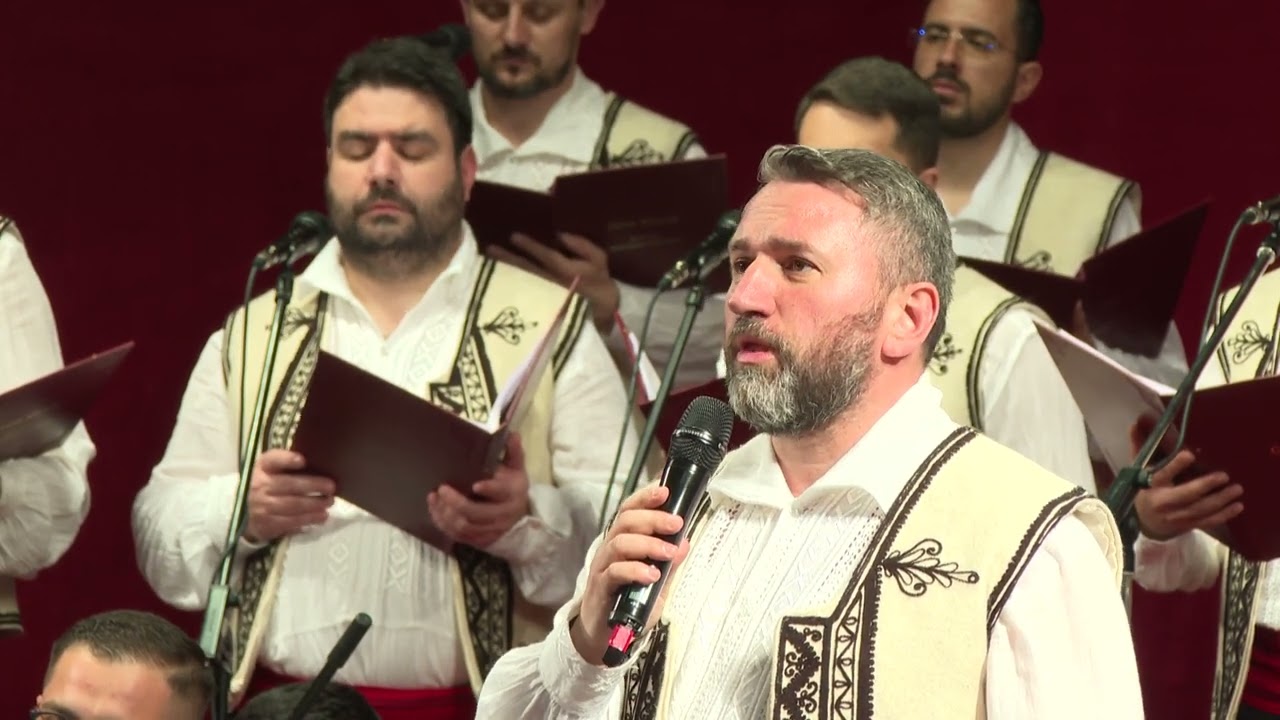 Corul Kinonia și Orchestra Ansamblului Folcoric Izvorașul - „Doină, doină, glas de dor”