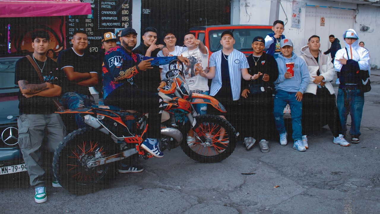 La Calle - ElDanny ❌ @ElBellakito-x15  (Video Oficial) #mambo #mexico
