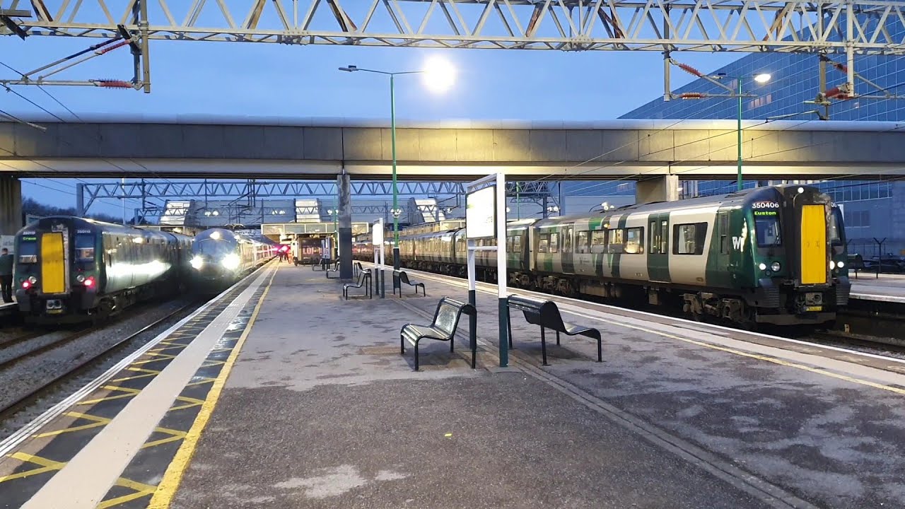 Rush Hour Trains at: Milton Keynes Central, WCML, 13/02/25