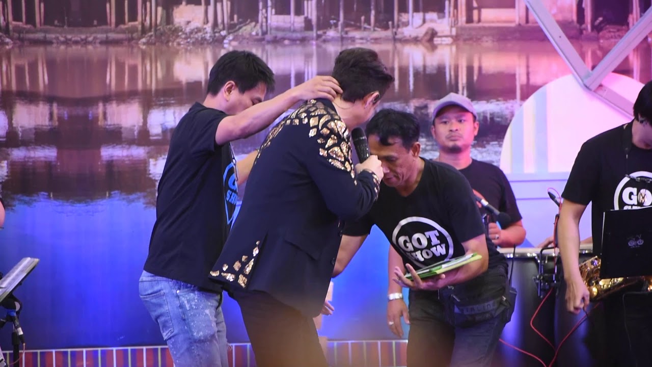 ก๊อท จักรพันธ์ กับเพลง 