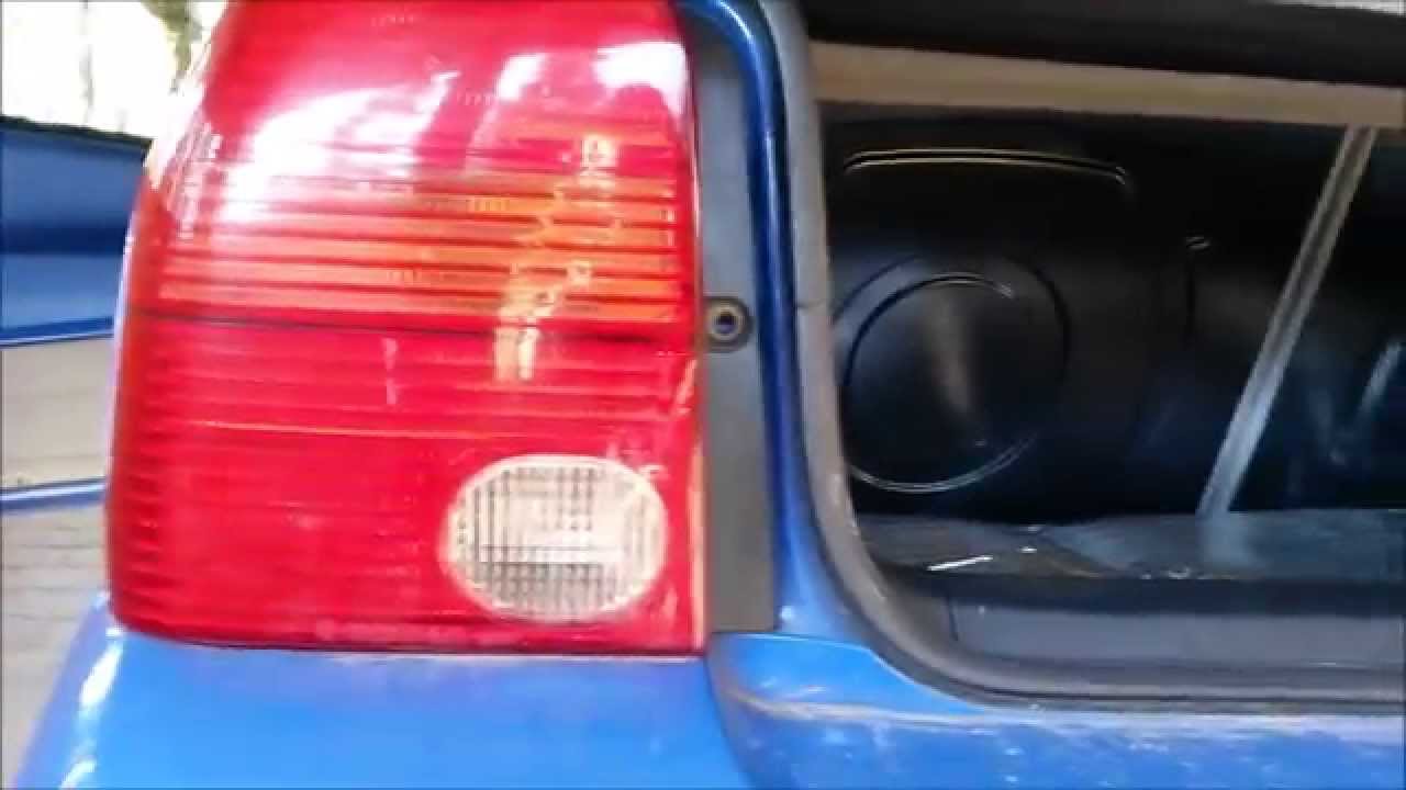 VW Lupo Rückscheinwerfer ausbauen