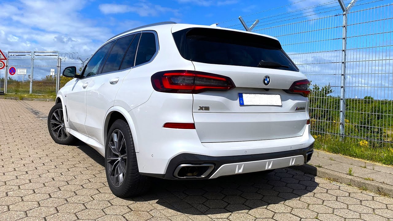 2021 BMW X5 M50i - pov test drive