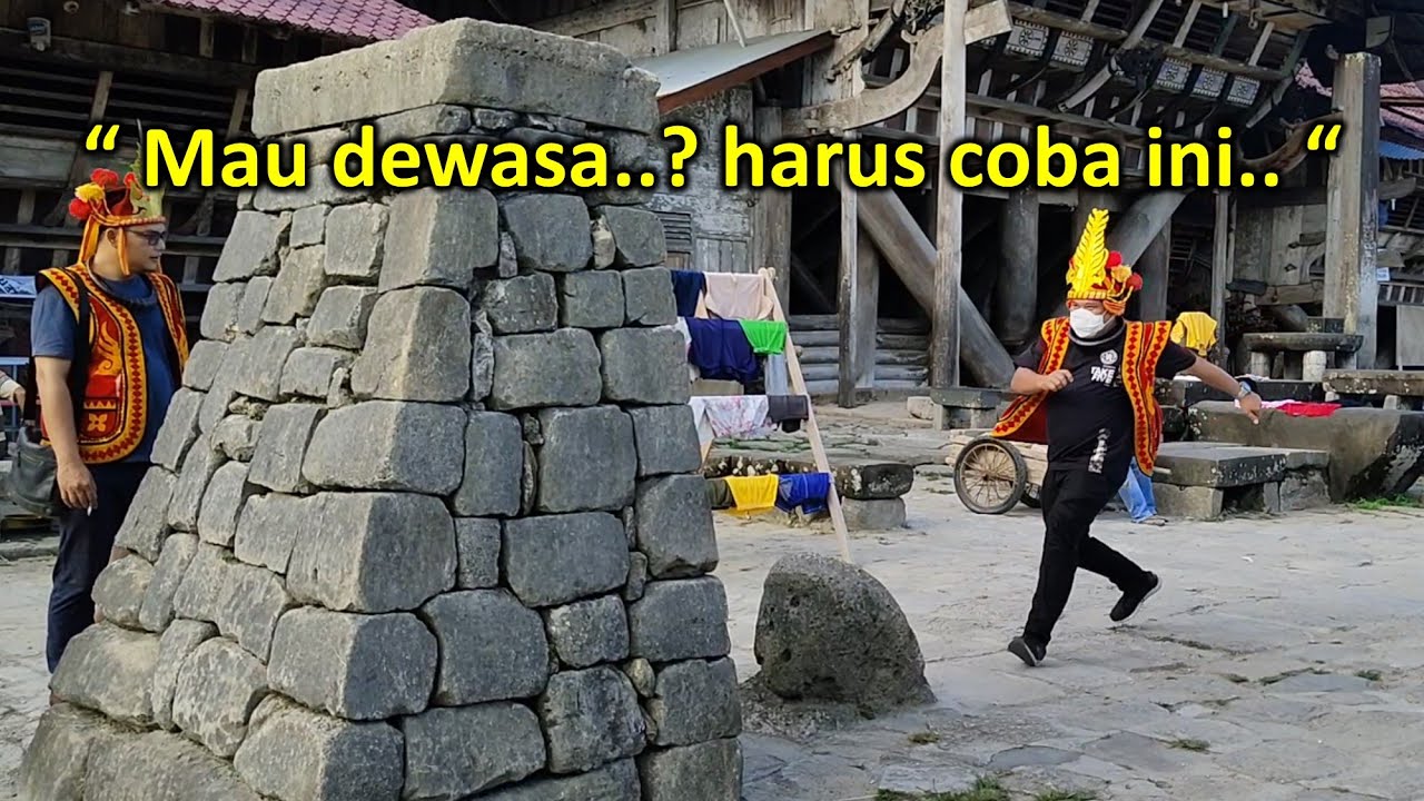 Tradisi Lompat Batu di Nias