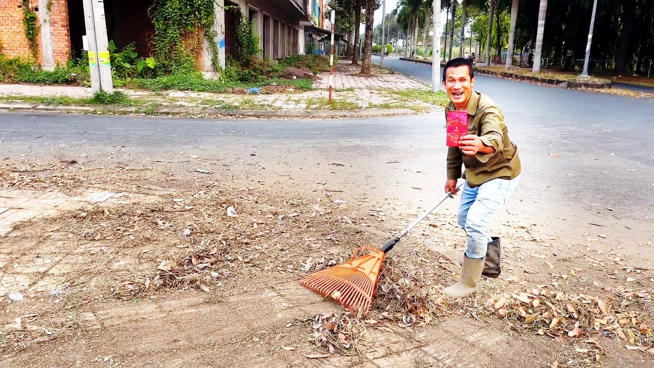 2 Ngày dọn dẹp Thánh Lầy vô tình gặp thứ này trong đống rác | Thánh Cắt Cỏ