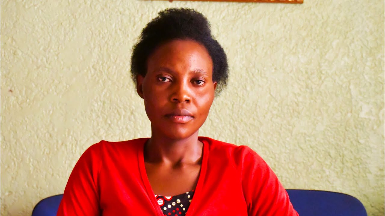 0662507024  :  Huye: umugabo we Abarangi bamusanze mu kabari saa Sita z'ijoro afite icupa ry'inzoga