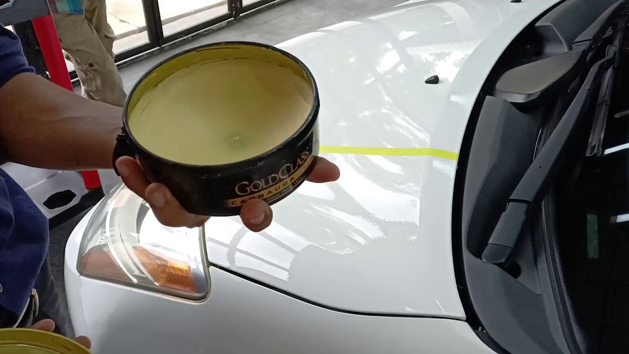 ប៉ូលារថយន្តដោយខ្លួនឯង ជាមួយ Premium Paste Wax