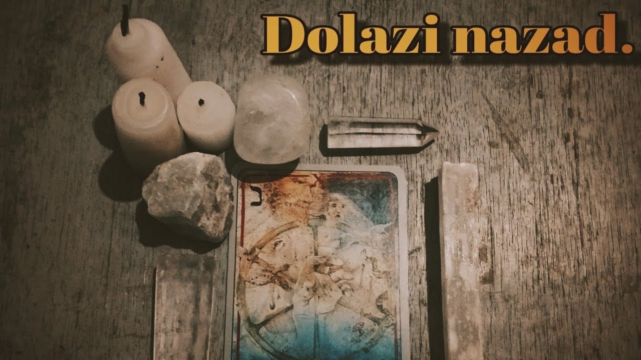🔮Tarot Poruka:🔮 Ova osoba se vraće u va&scaron; život. Evo &scaron;ta karte poručuju... 🧎&zwj;♂️🌙✨🌹