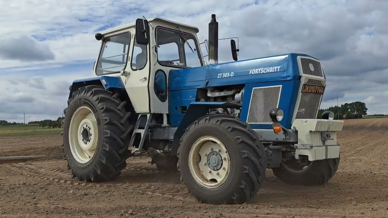 Fortschritt ZT303D z włóką czyli uprawa przedsiewna @kabattyre #tractor #kabat #agriculture #uprawa