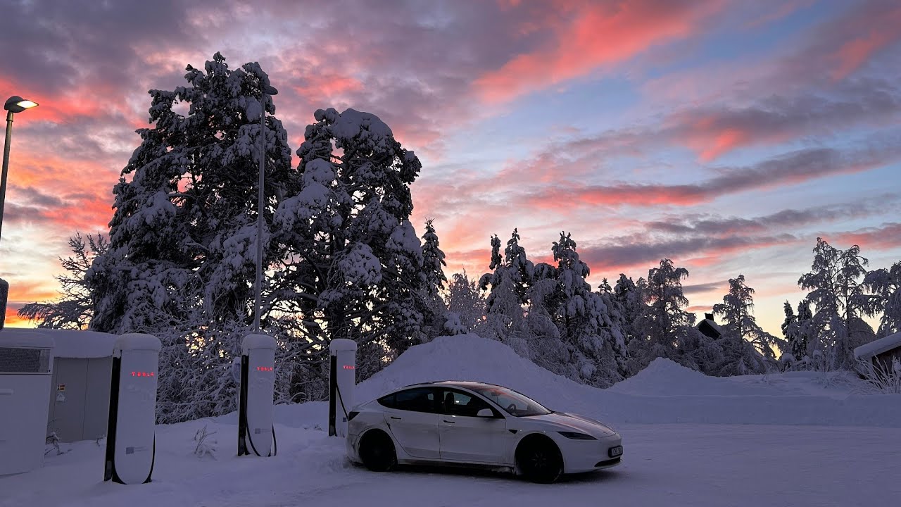 The Long Way Through Winter | Sweden to Norway Road Trip🇸🇪🇳🇴🚘