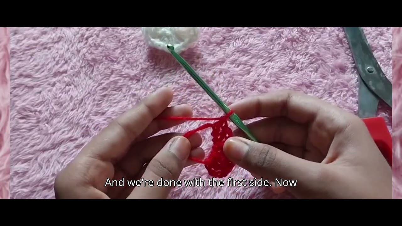 Tutorial of How to Crochet a Heart | Little Crocheter