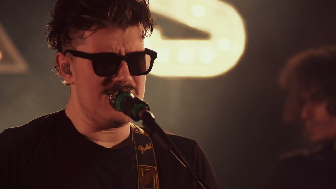 THE KRYPTONITE SPARKS – Regina (Showroom Original ⨯ Expirat 2021)