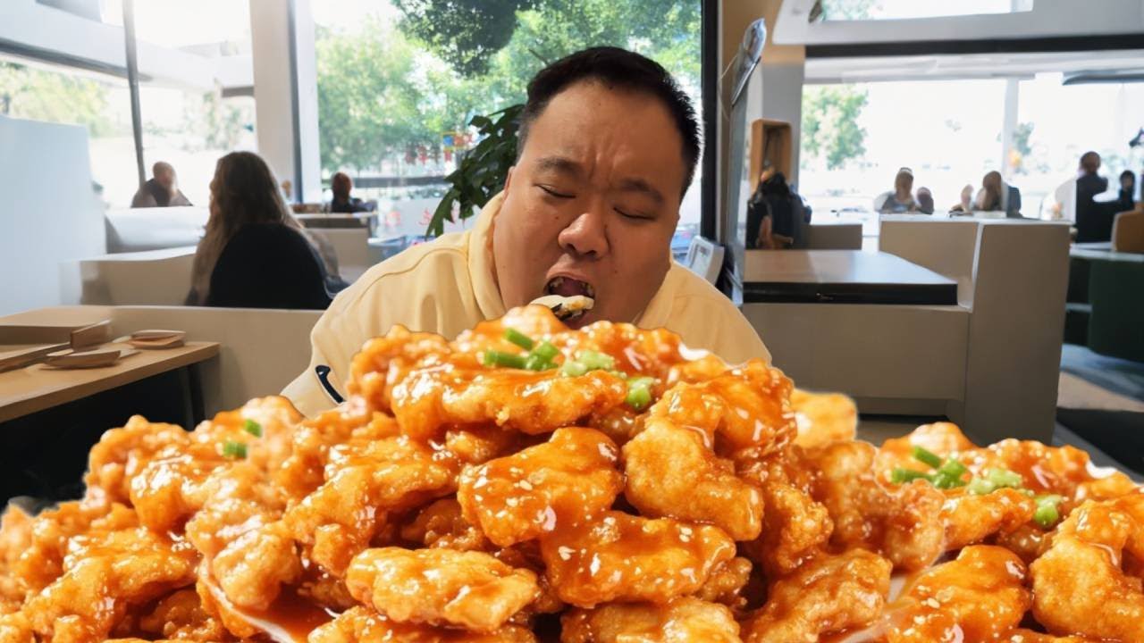 当南方朋友试图让我在饭桌上破防，真的有吃锅包肉蘸酸奶的吗？大肥肯定在骗我吧？【武大肥与刘二毛】