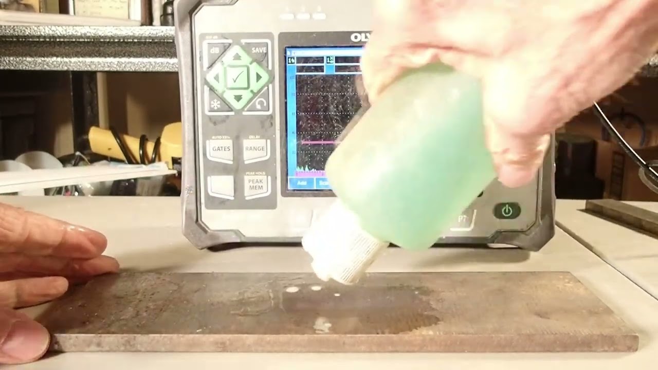 Ultrasonic flaw height sizing of very small flaws using amplitude comparison