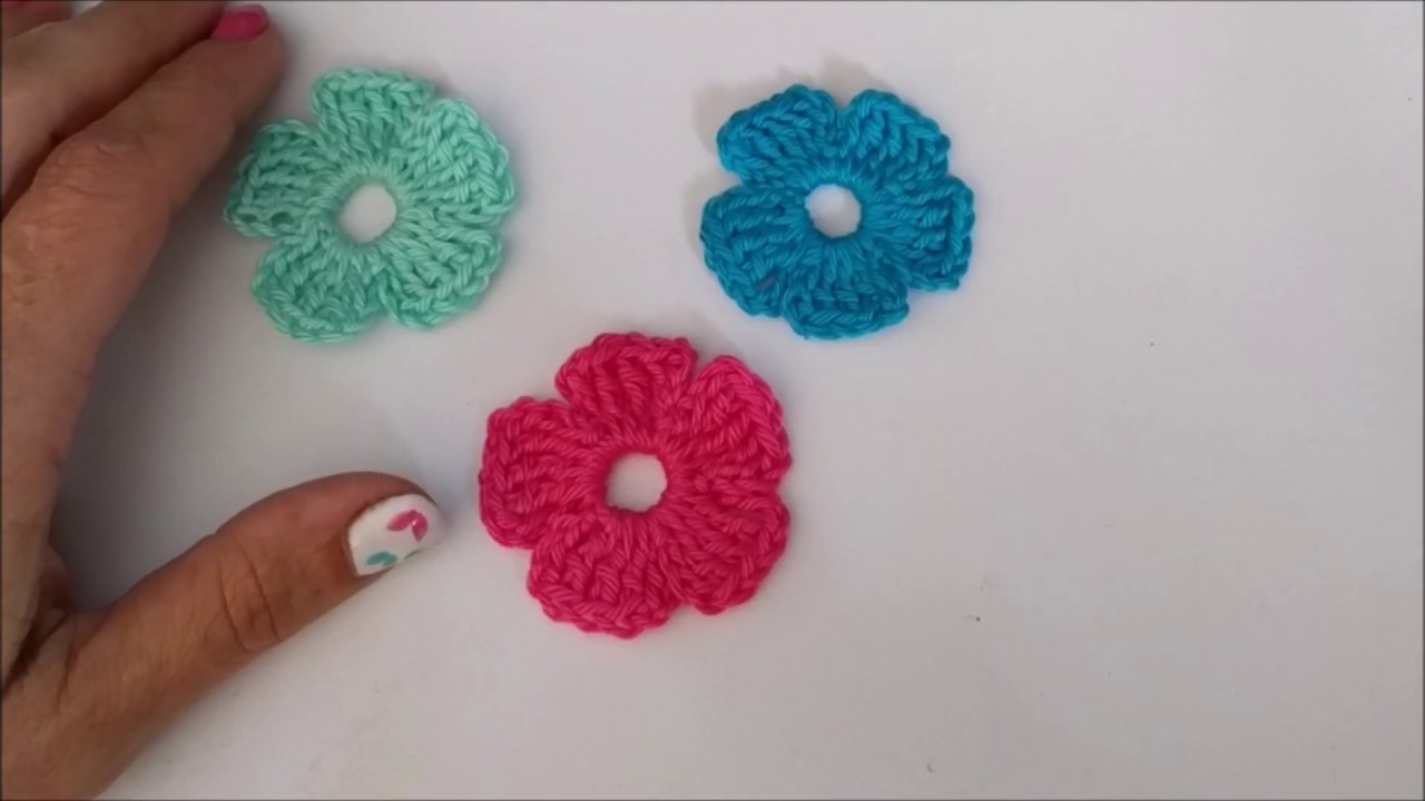 פרח סרוג למתחילים